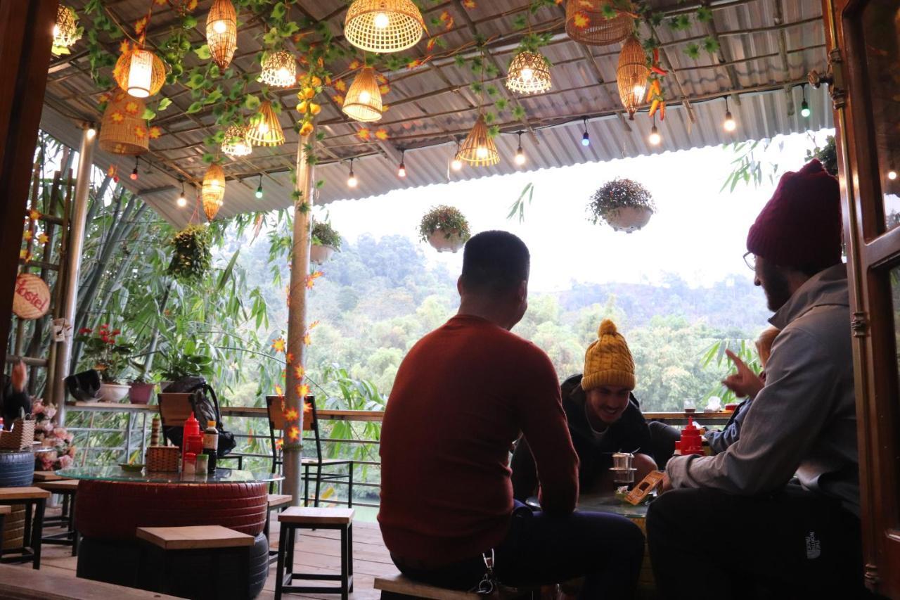 Ha Giang Riverside Hostel & Tour ภายนอก รูปภาพ